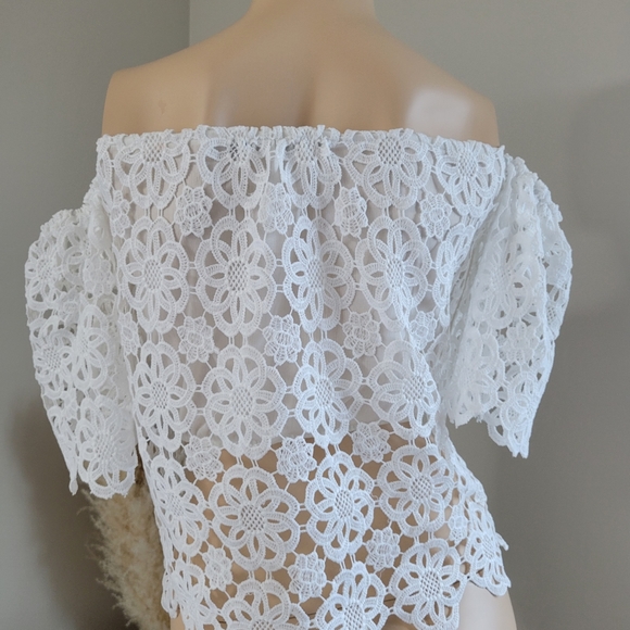 Floral off the shoulder bohemian coastal cowgirl crop top - Picture 6 of 7